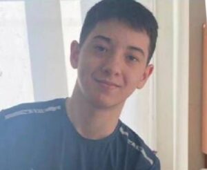 Академия МАВИТО награждает 15-летнего героя Ислама Халилова